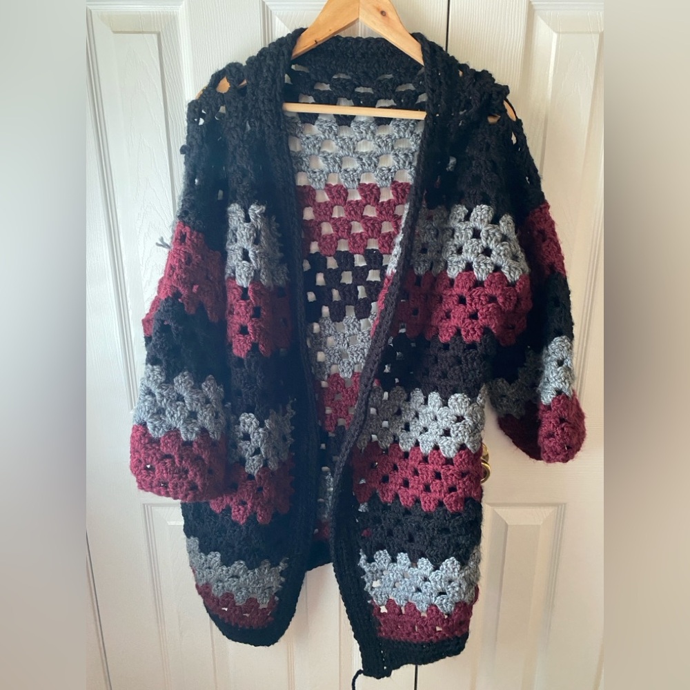Handmade Black/Gray/Burgundy Hexagon Crochet Blanket Campfire Longline Cardigan‎
